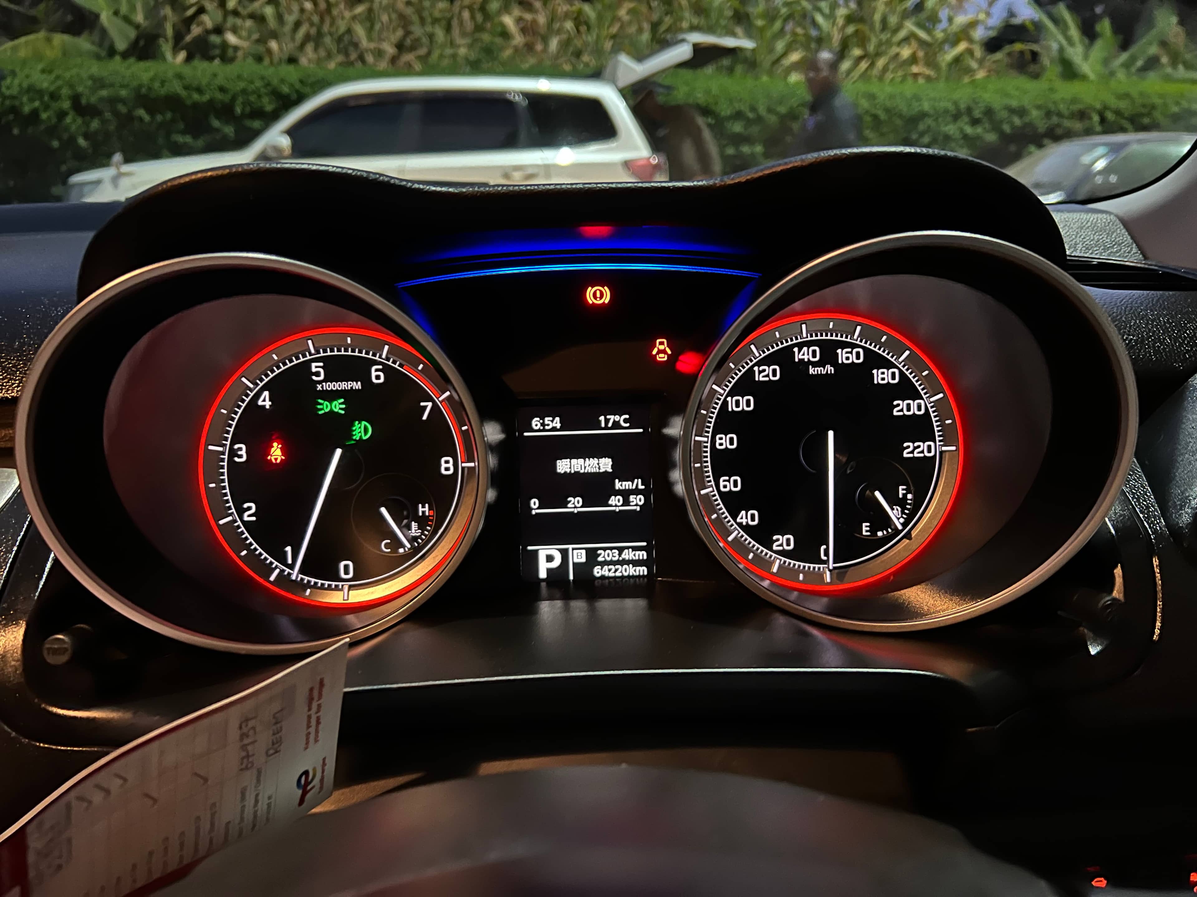 Car photo 10