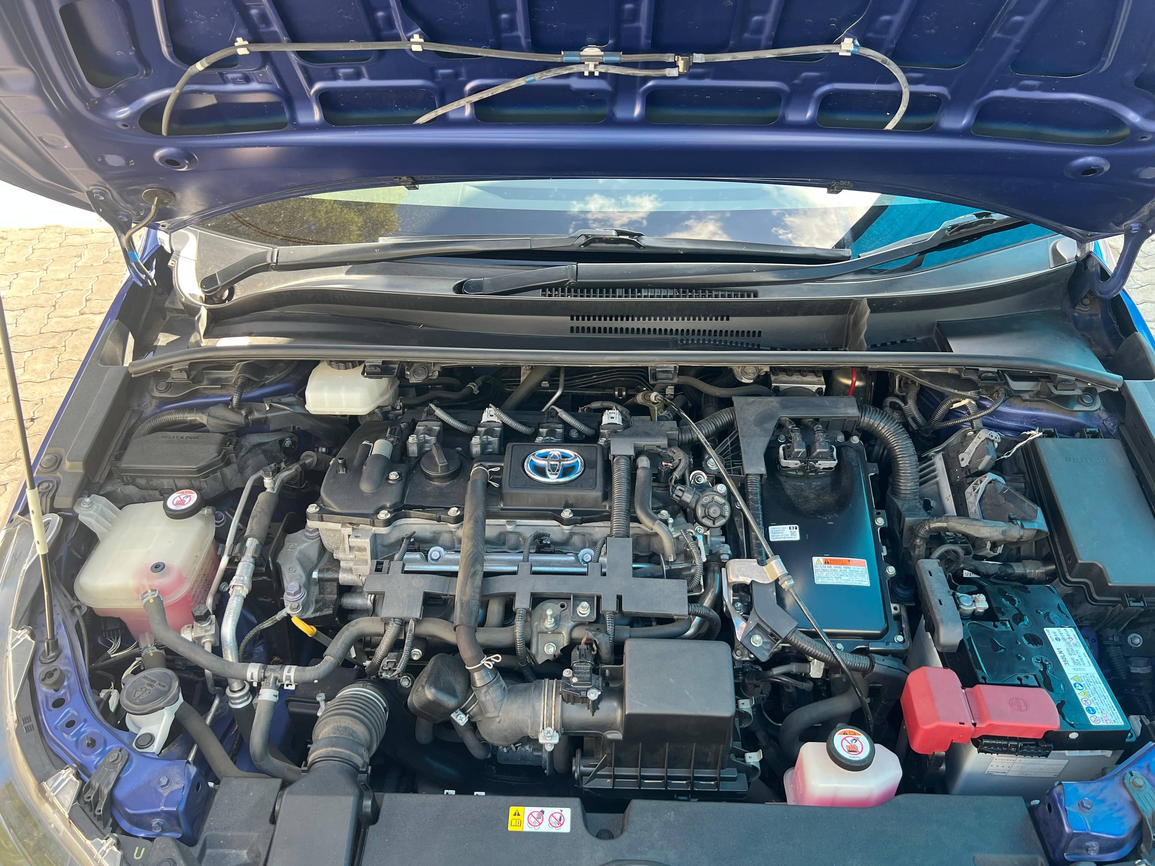 Car photo 9