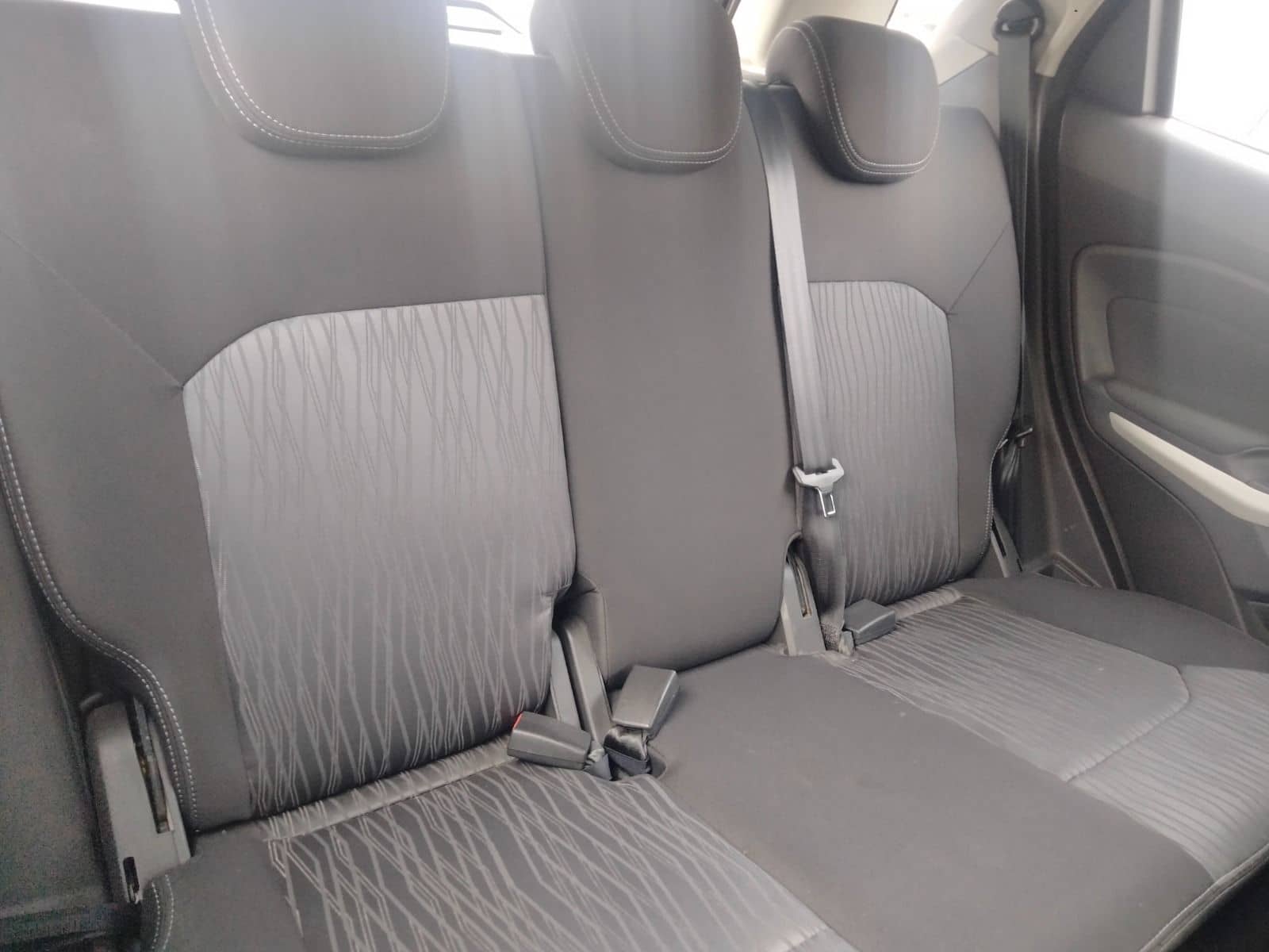Car photo 7