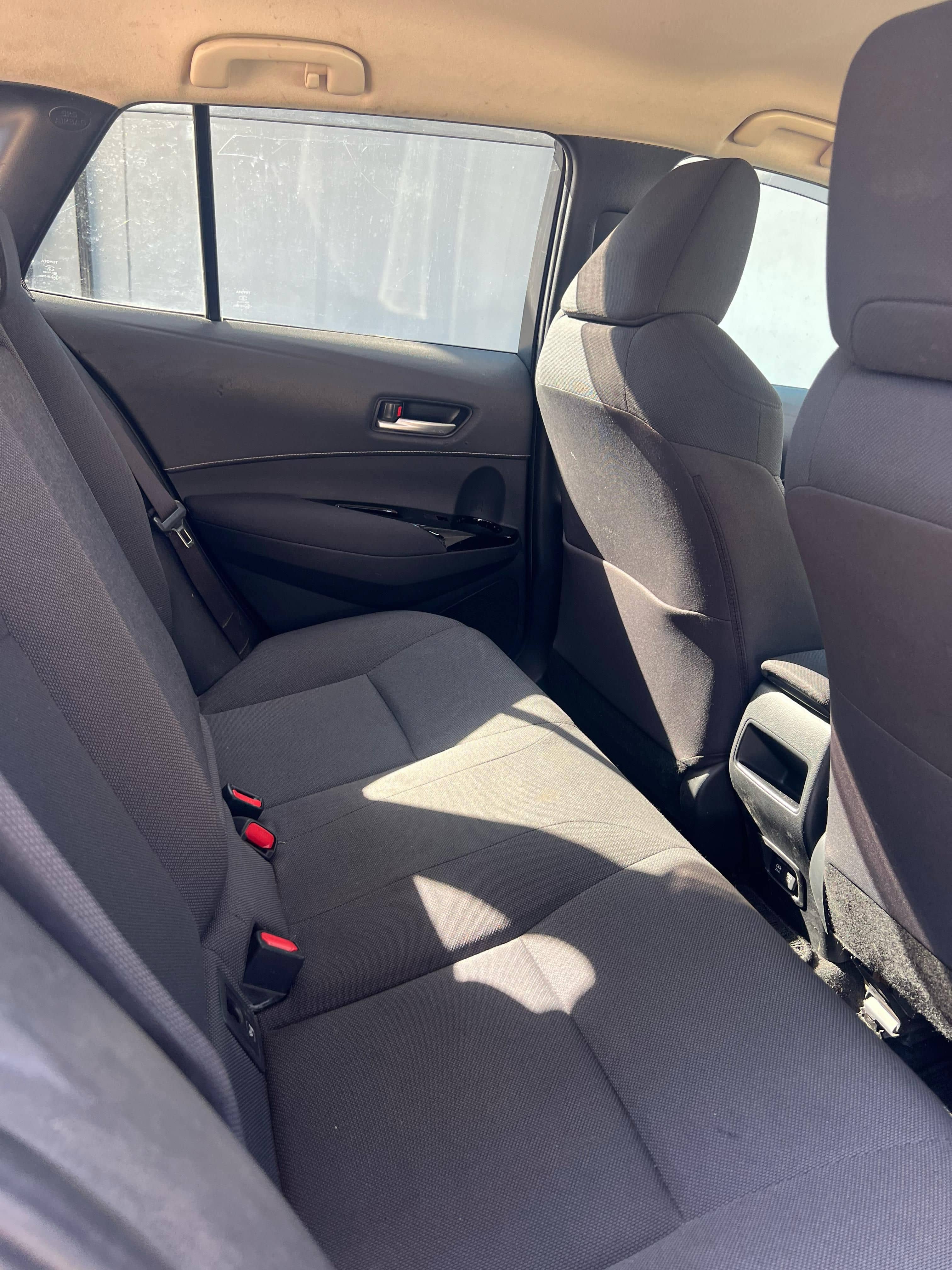 Car photo 12