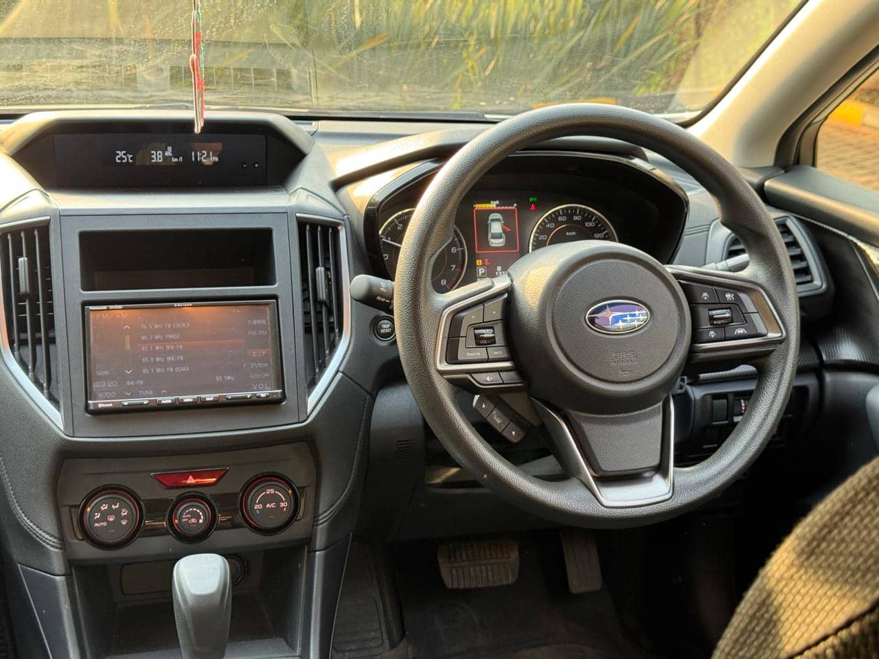 Car photo 3