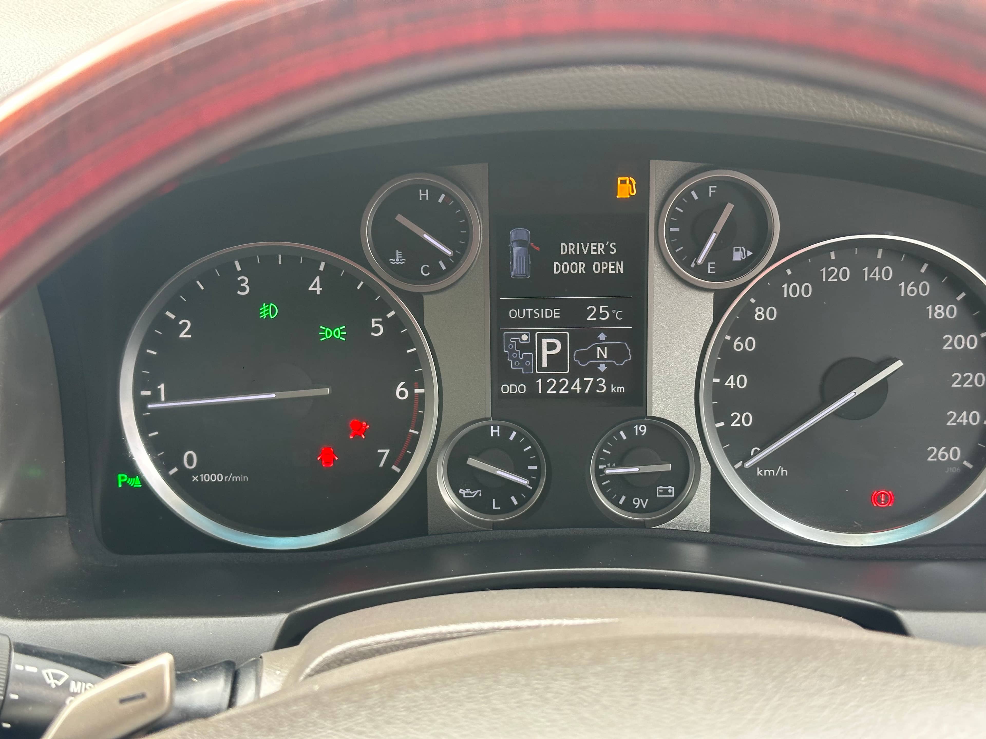 Car photo 4