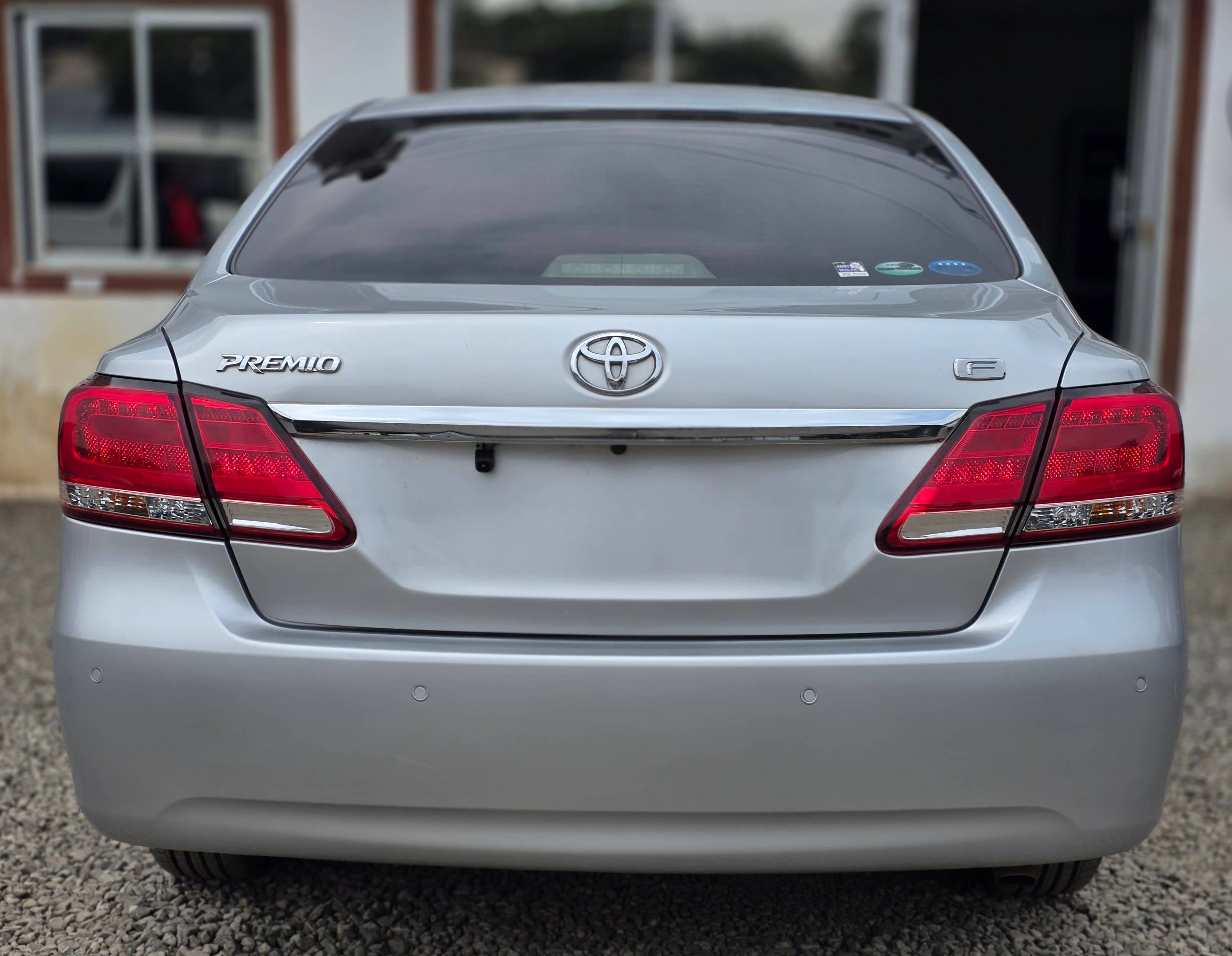 Car photo 9