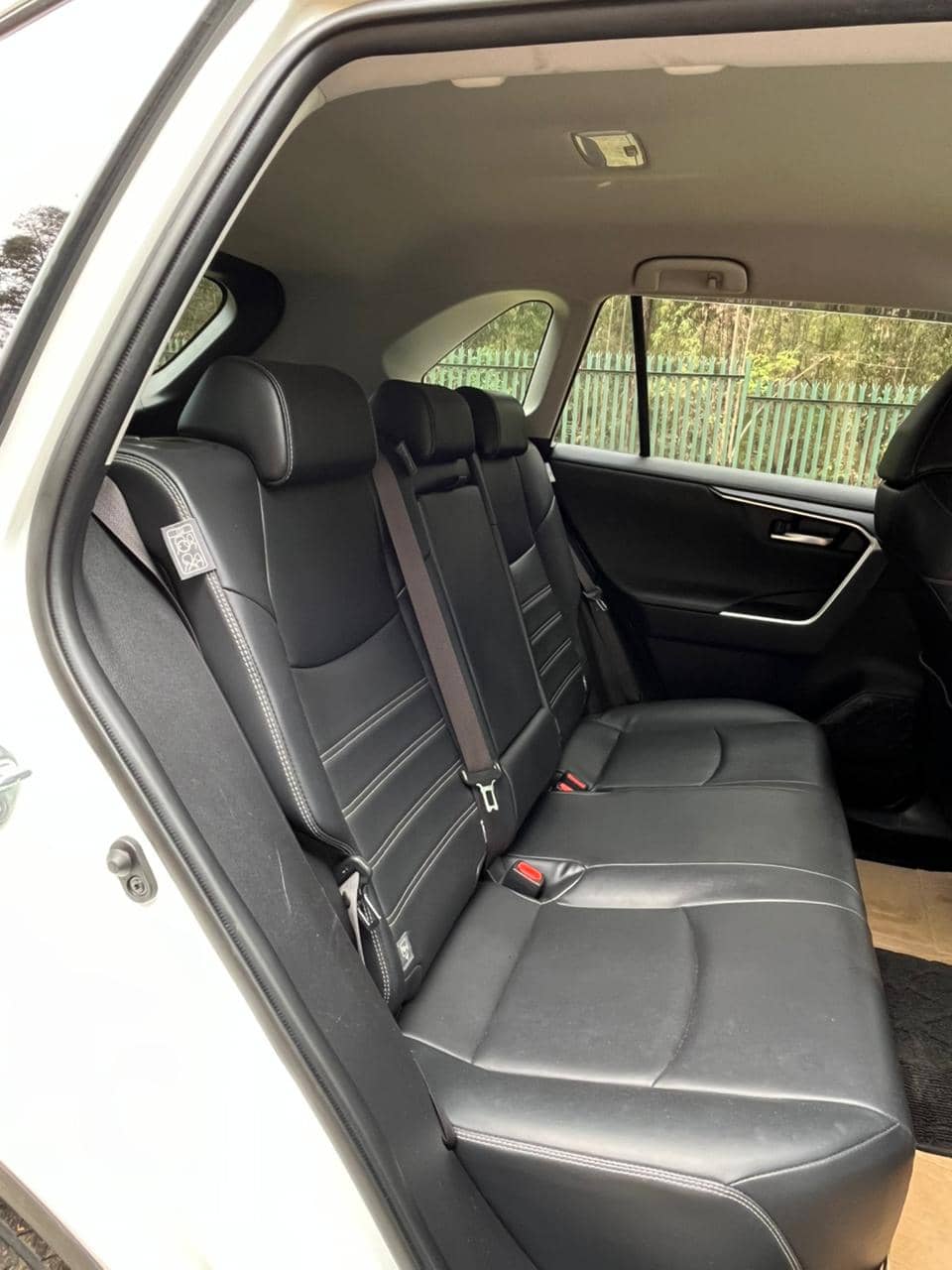 Car photo 5