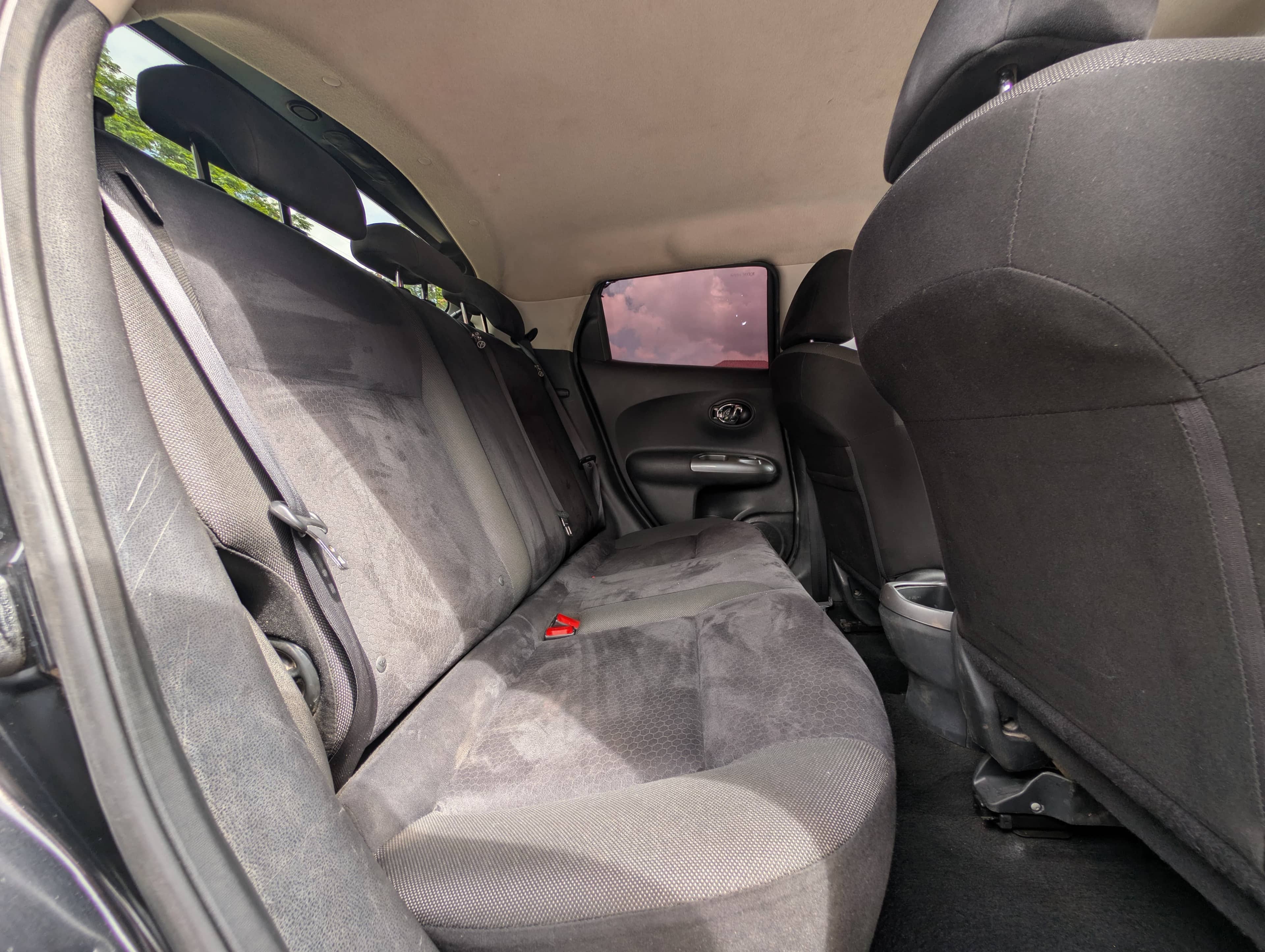 Car photo 7