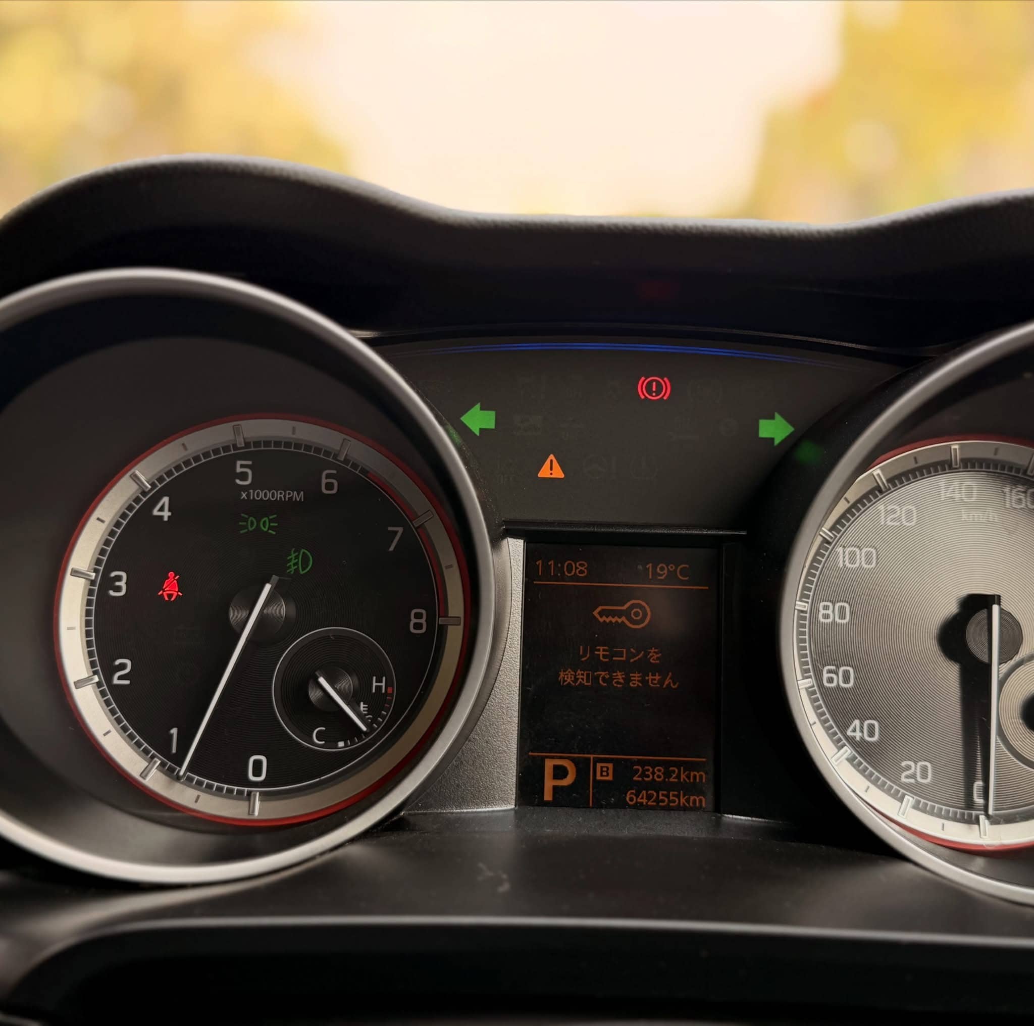 Car photo 9