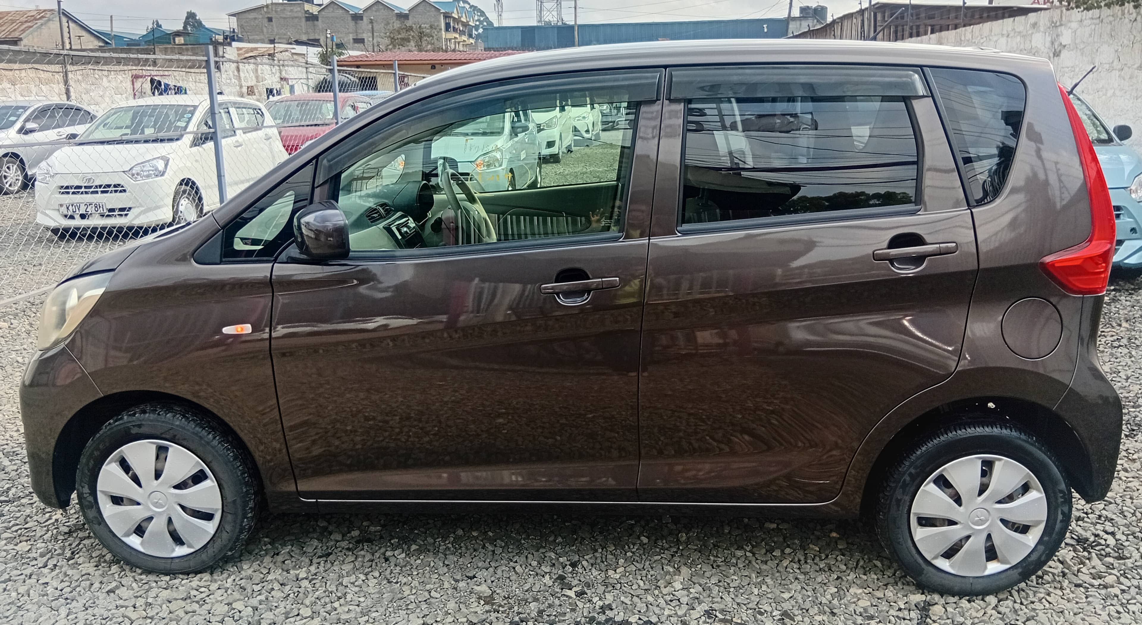 Car photo 7