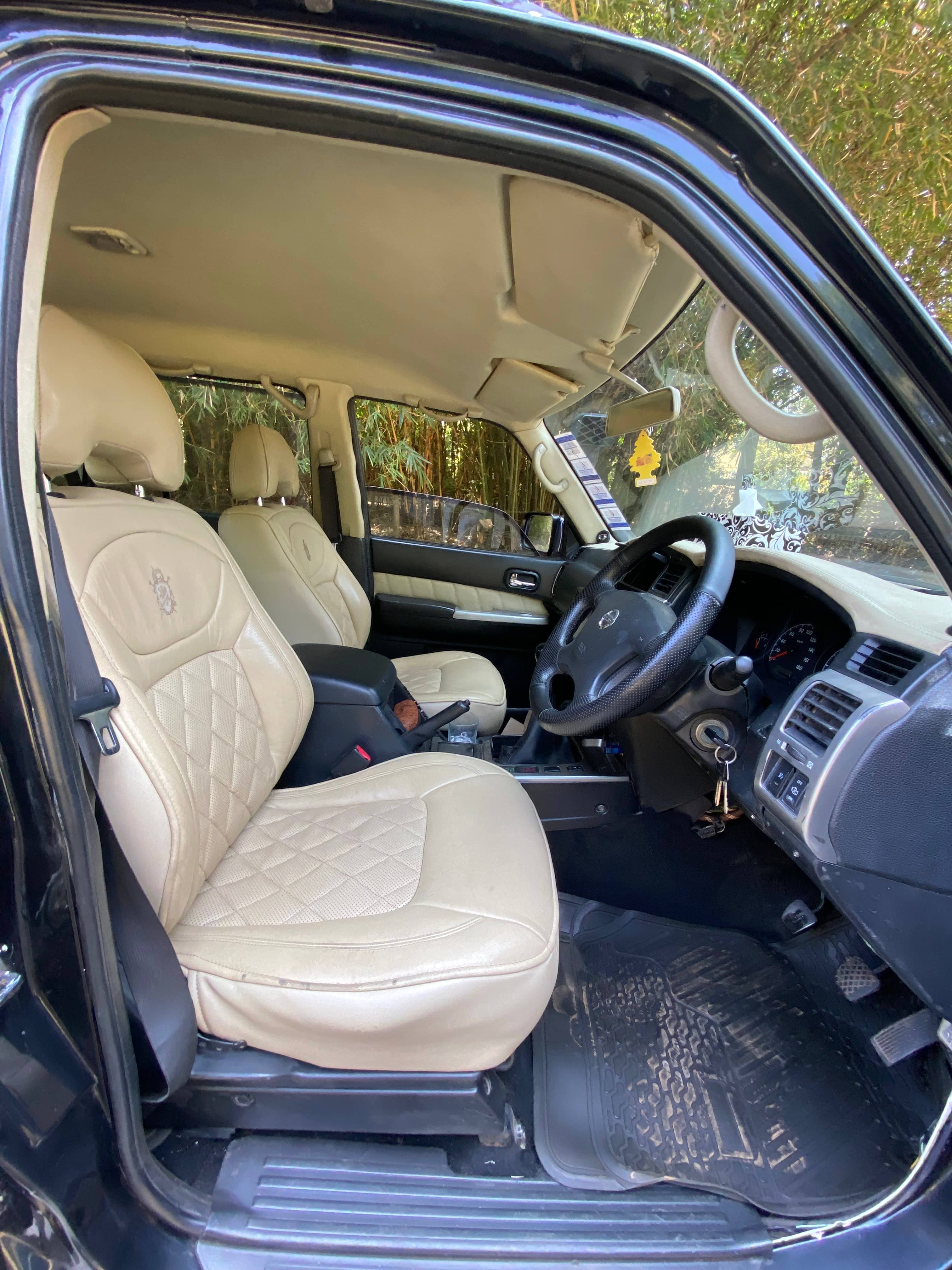 Car photo 5