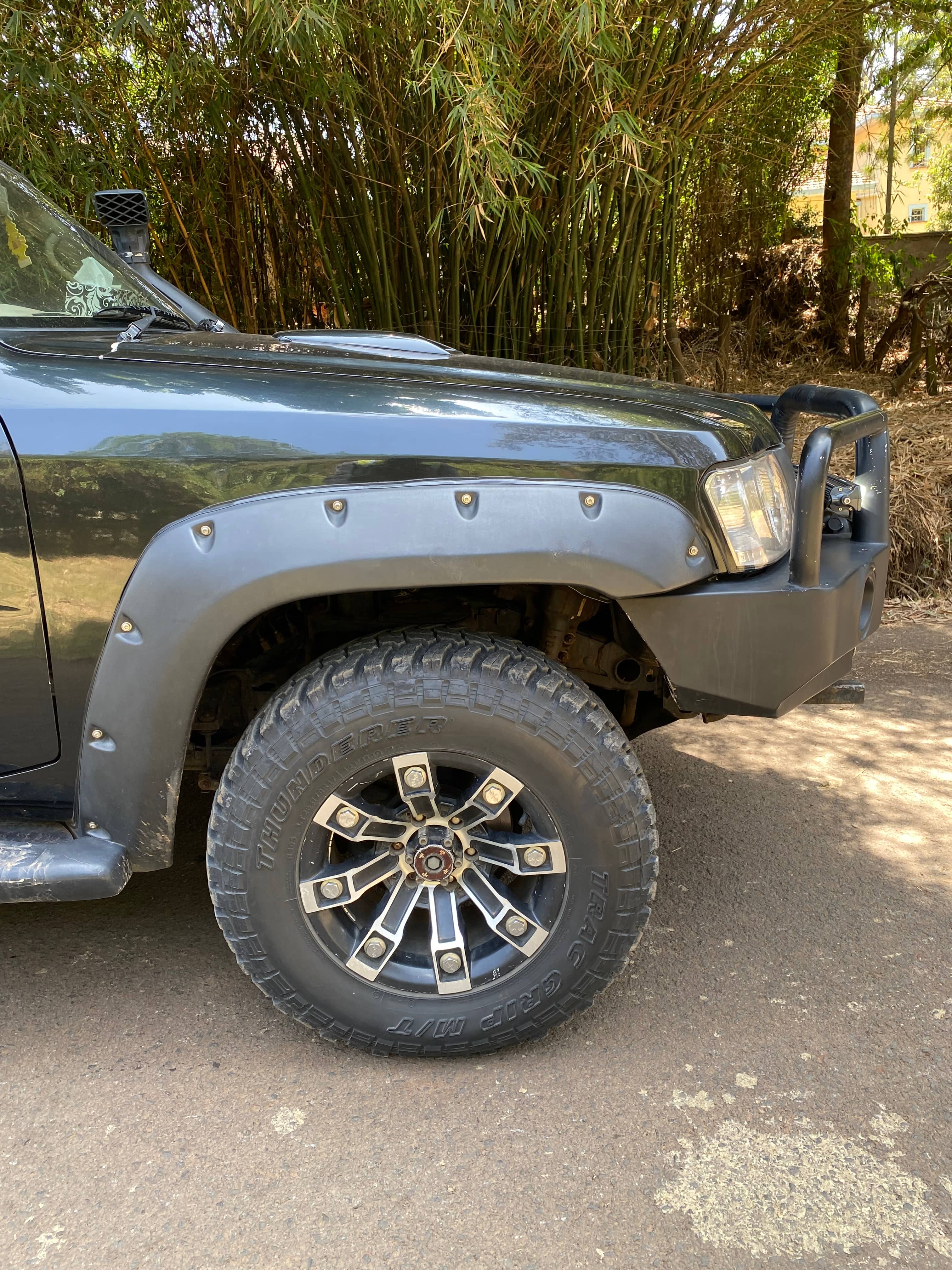 Car photo 9