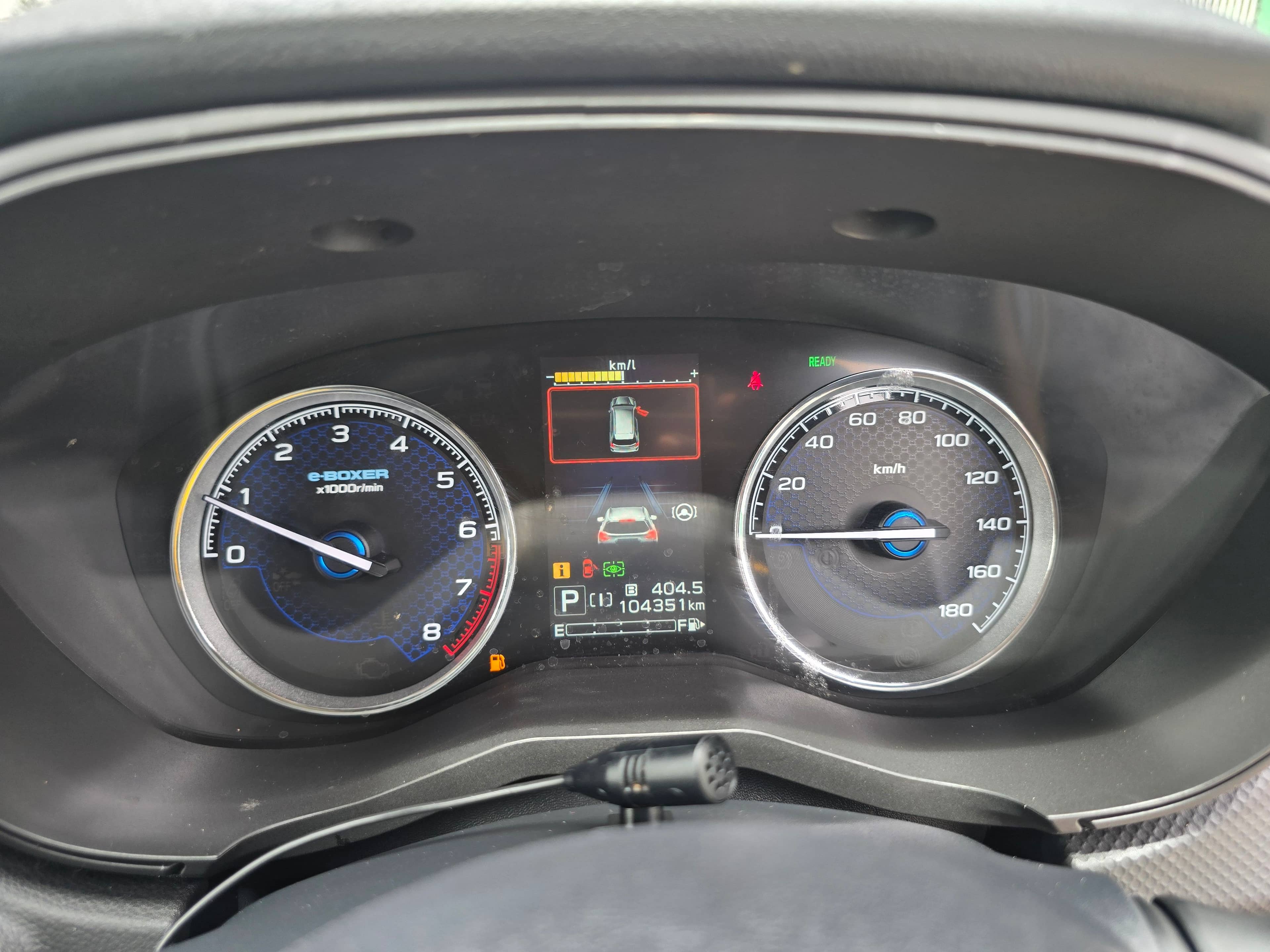 Car photo 12