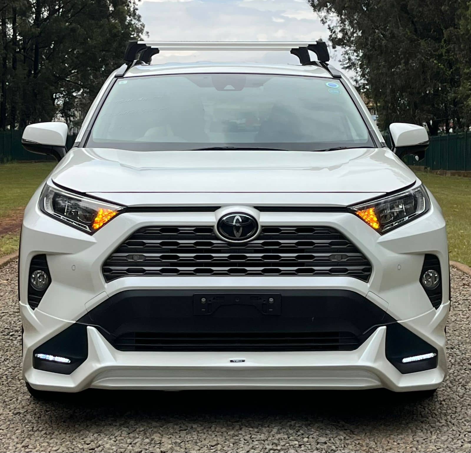 Car photo 1