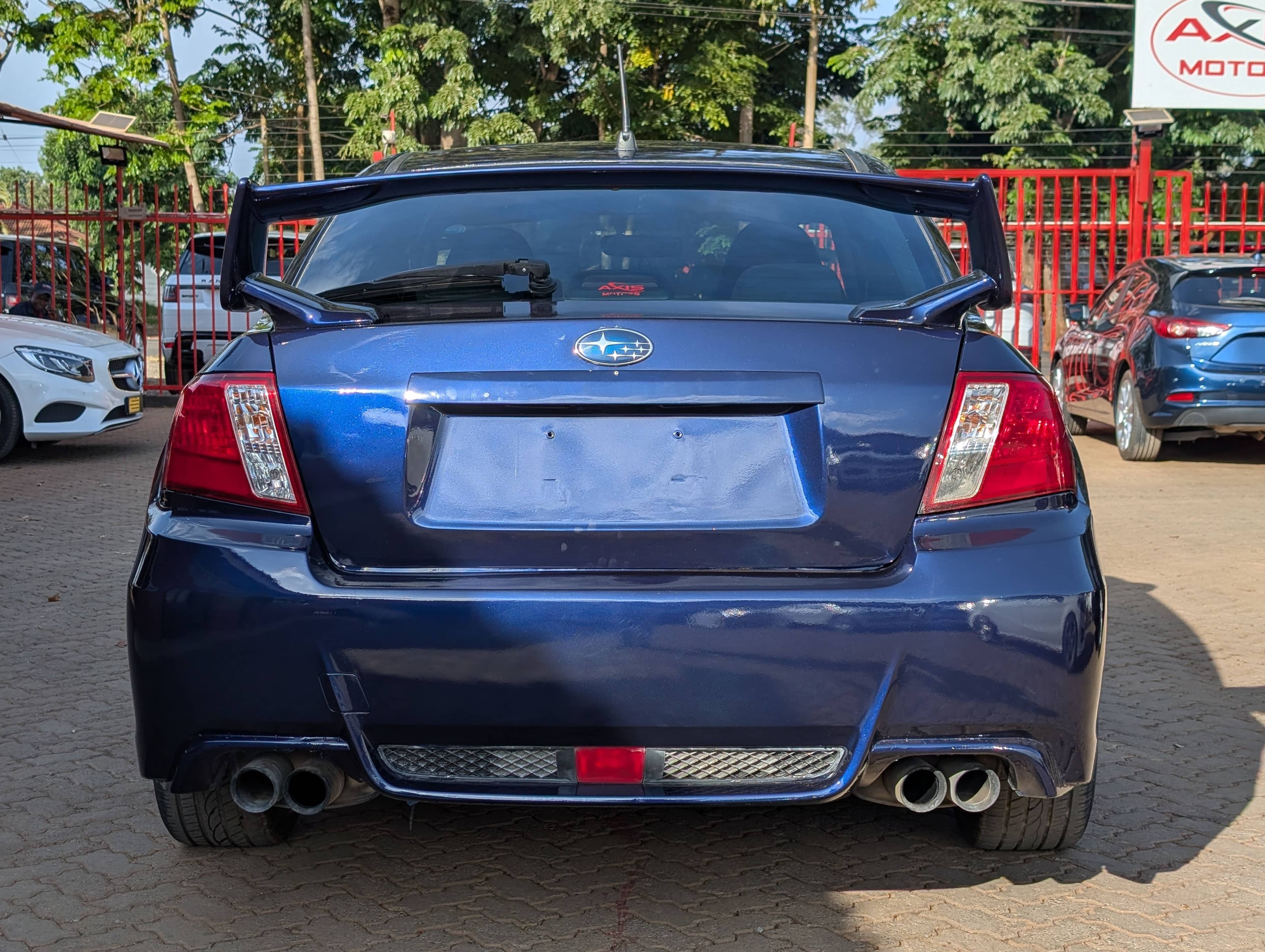 Car photo 5