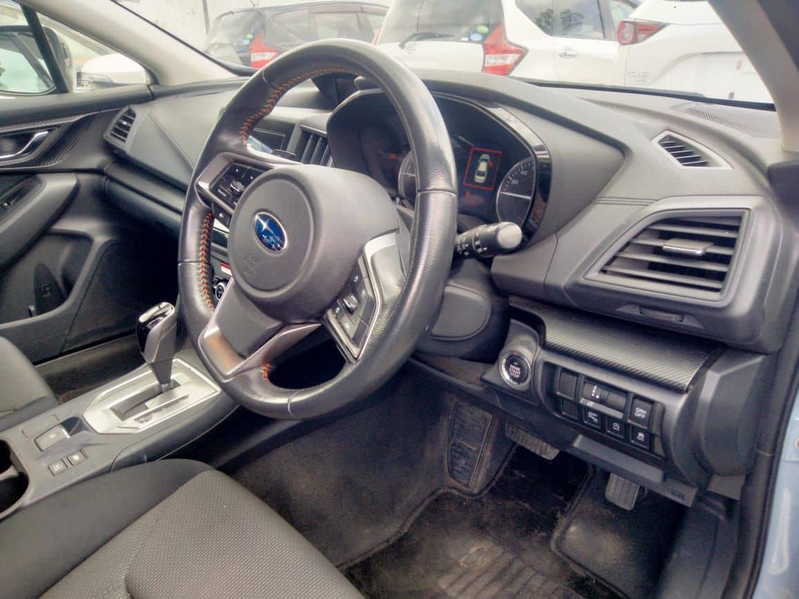 Car photo 7