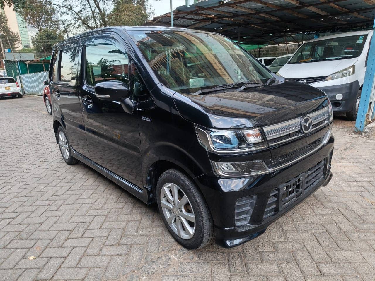 Car photo 1