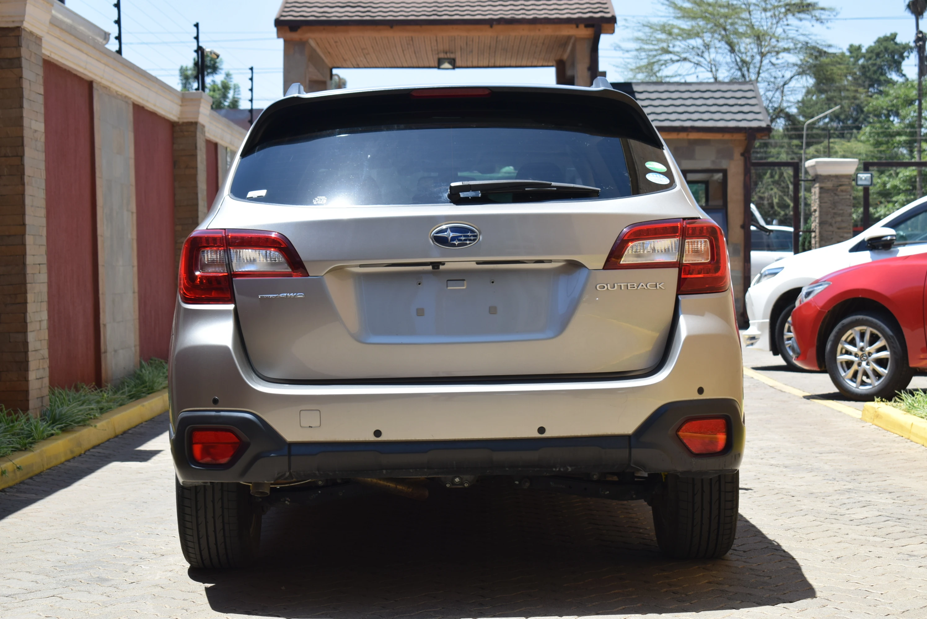 SUBARU OUTBACK