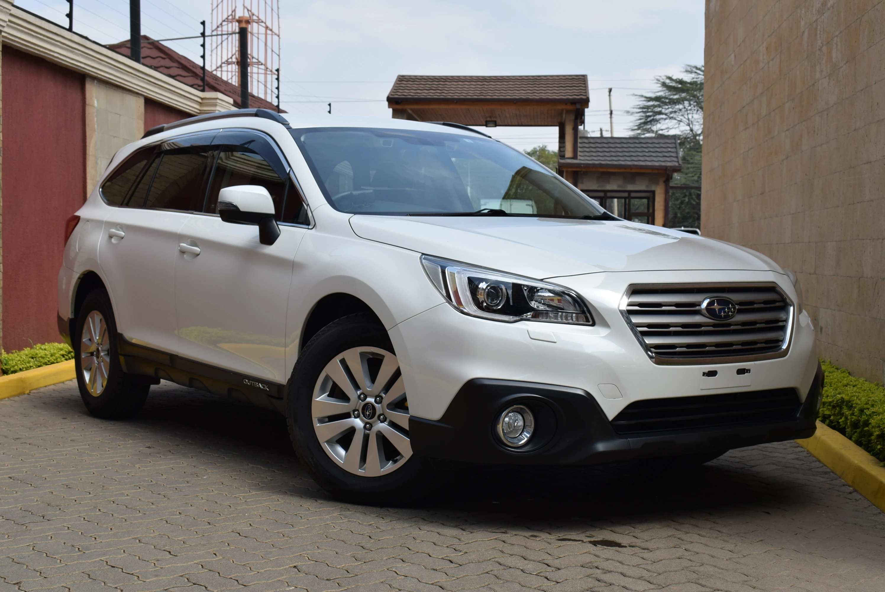 SUBARU OUTBACK