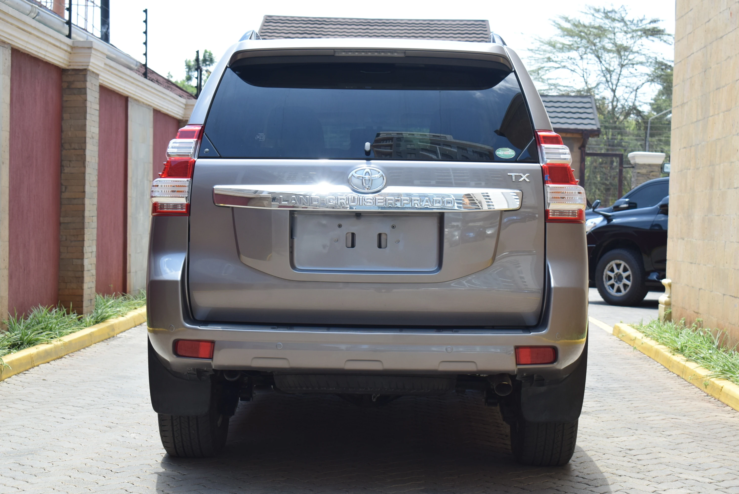 TOYOTA LAND CRUISER PRADO TXL GDJ150