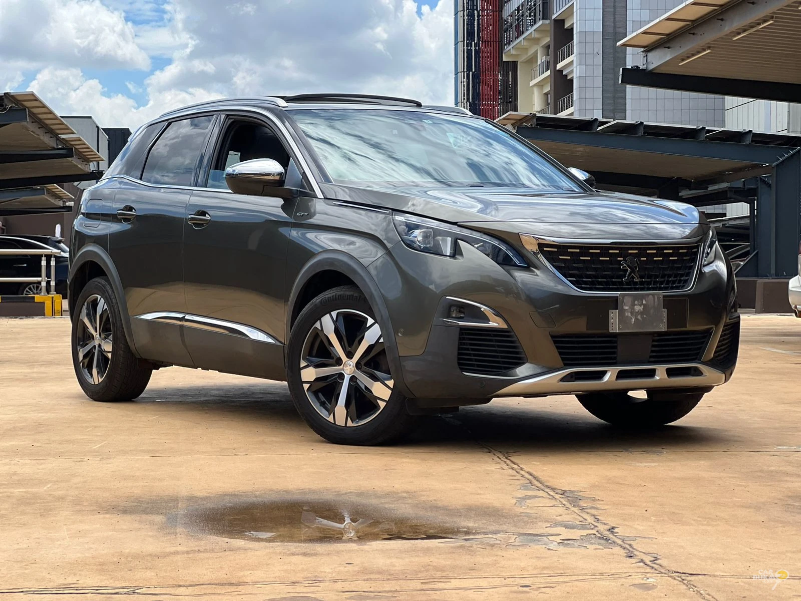 PEUGEOT 3008 CROSSOVER